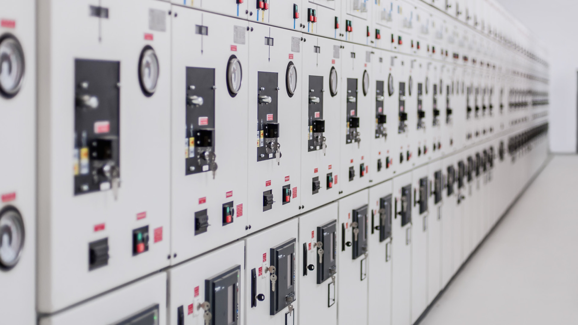 Medium Voltage Switchgear Drawing & Control Systems.jpg